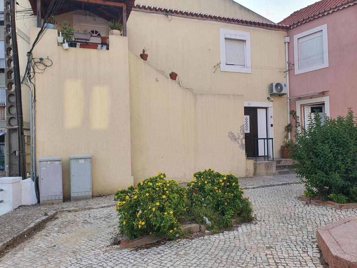 Hotel Zabava Sacavém Esterno foto